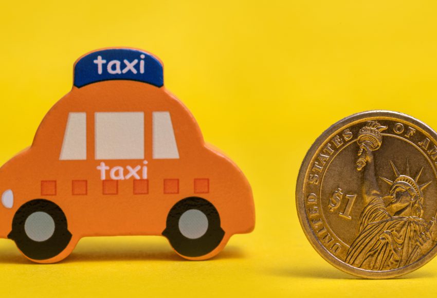 makkelijk te gebruiken Samuel Kunstmatig Goedkope taxi Amsterdam? Boek een Staxi voor een vaste prijs